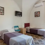 Da Gianni E Lucia Rooms With Bathroom In The City Center