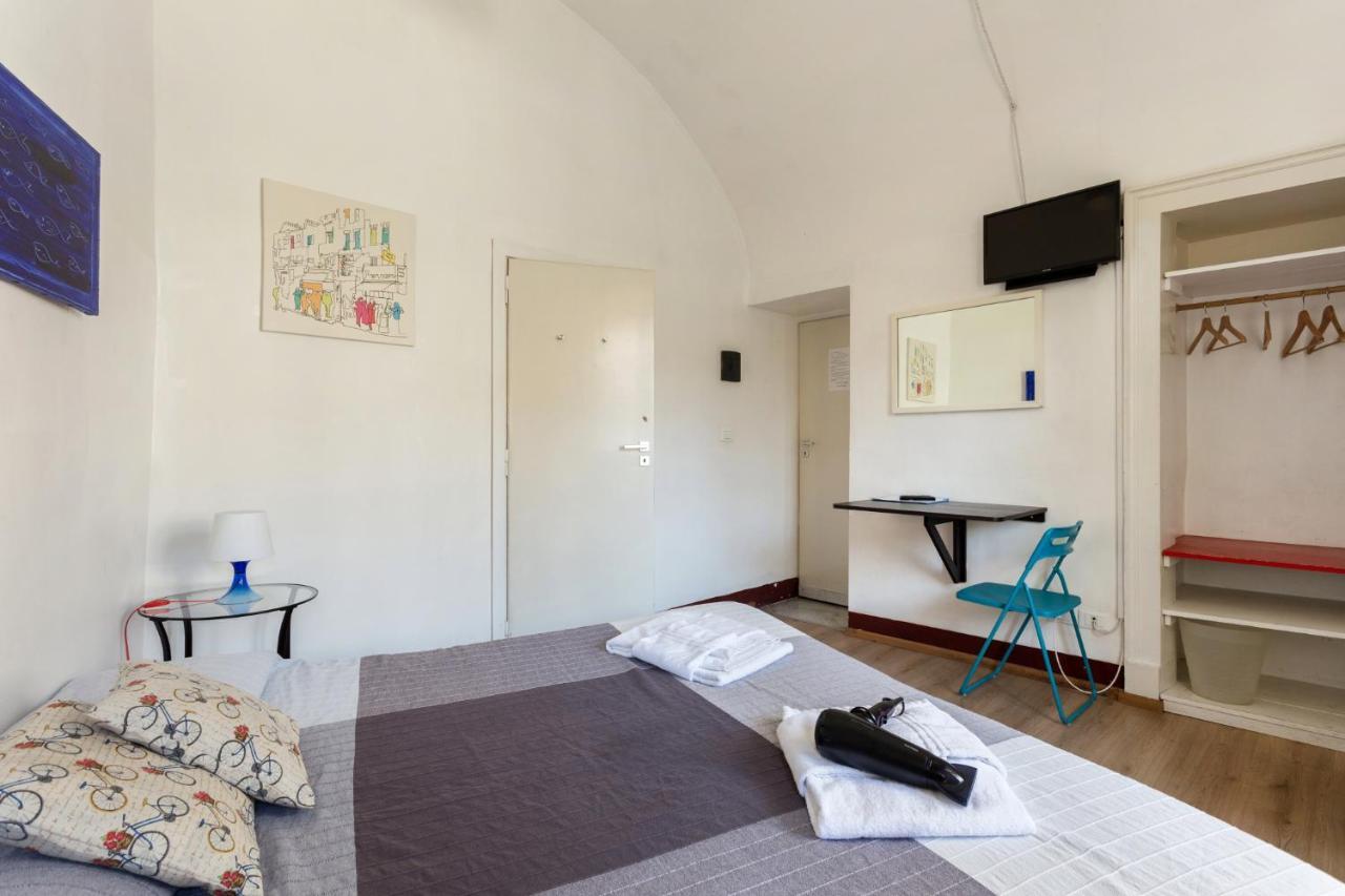 Da Gianni E Lucia With Bathroom In The Center Gasthof 2*